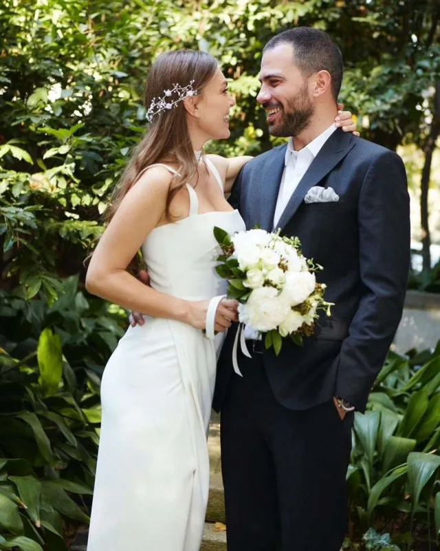 Aslı Enver evləndi!