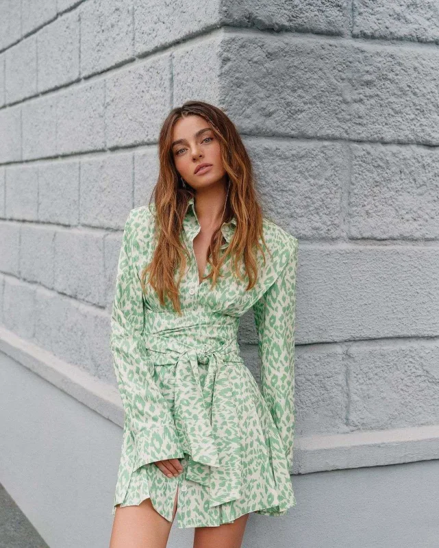 Ekinlə Ayça tərəf müqabili oldu