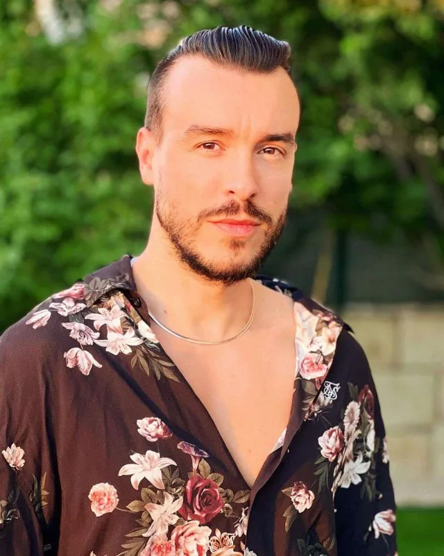 Cemin 49 minlik maşını...