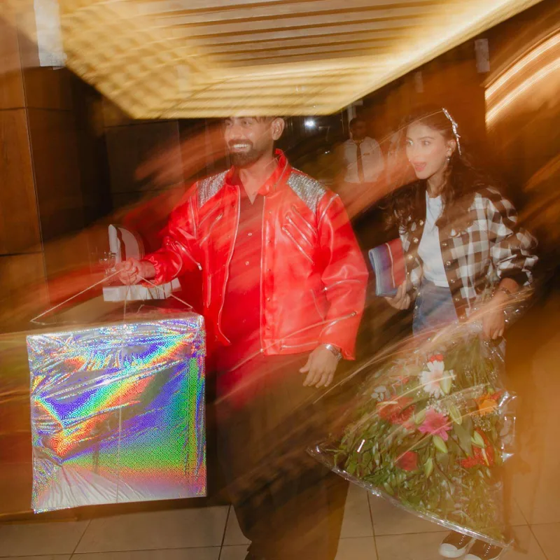 Hamını 90-lara apardı!