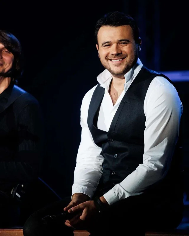 Emin arxiv görüntüsünü paylaşdı