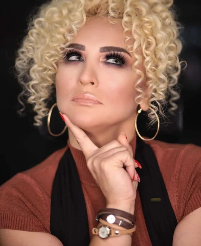 “TikTok-da adıma hesab açıblar”