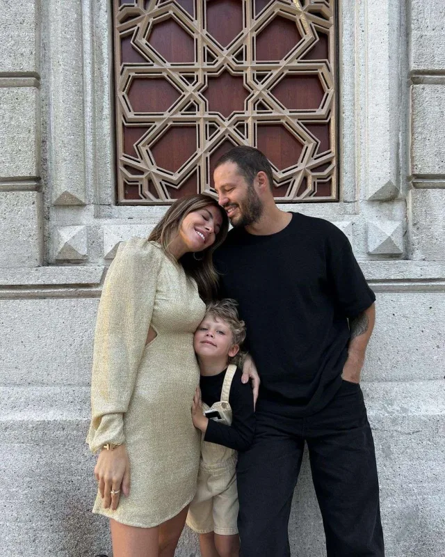 “Survivor” çempionu ikinci dəfə ata olur