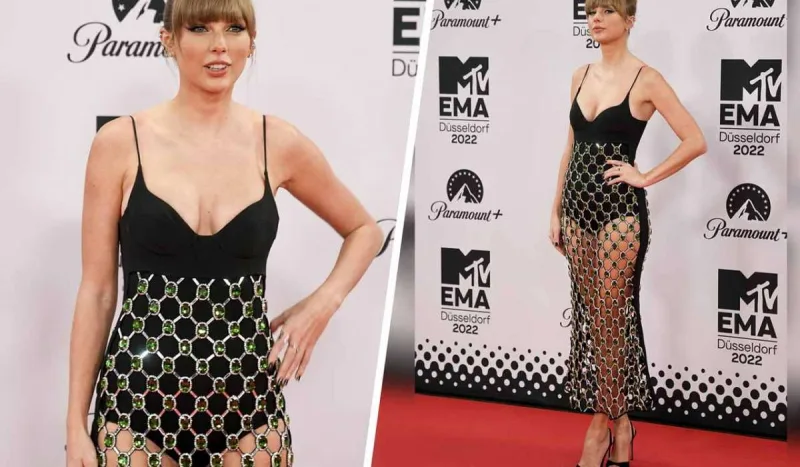 Qırmızı xalçaya geyimi ilə damğa vurdu