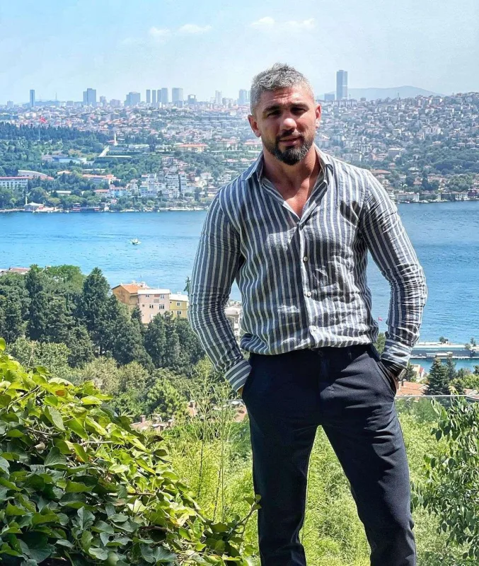 “Kobra” karyerasını bitirir