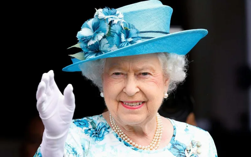 Cənazə üçün 1 milyon qərənfil sifariş edildi