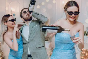 Sirrozdan əziyyət çəkirdi, içkiylə poza verdi