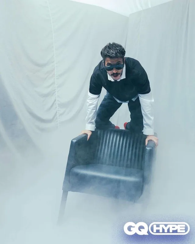 “Çukur”un ulduzu “GQ” üçün soyundu