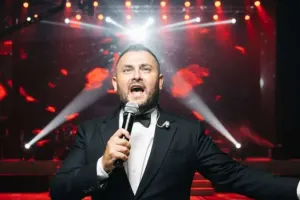 “Çörək kəsdiyim “manıs dostlarım”ın...”