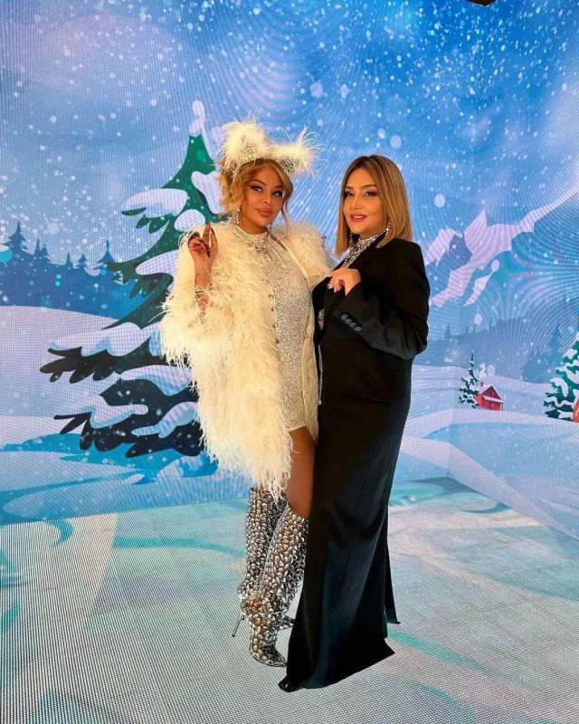 Şou əhli uşaqlar üçün bir araya gəldi