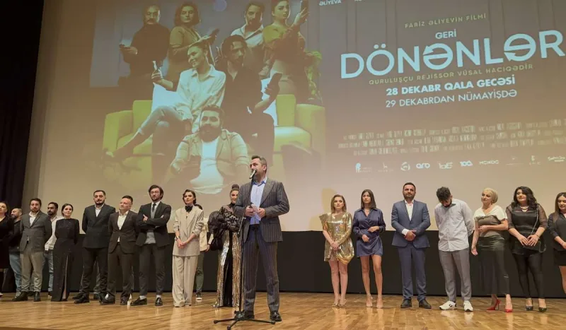 Səhnədə birləşə bilməyən kinoteatrlara etiraz!