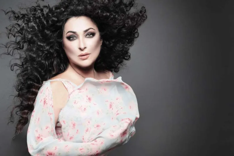 Lolita butulka satdığını etiraf etdi