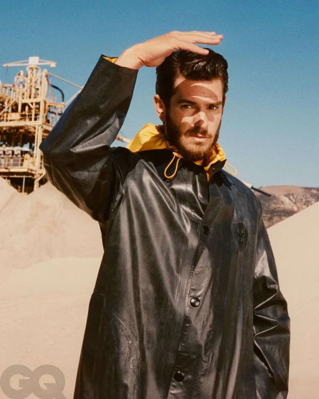 Endryu “GQ” üçün kamera qarşısında