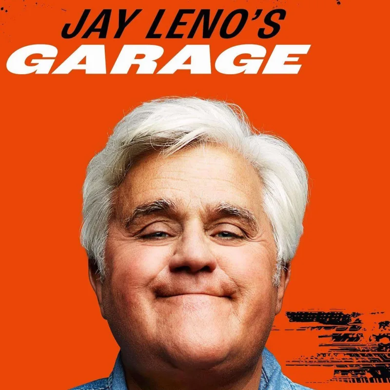 Maşını yanan komediyaçı ağır yaralandı