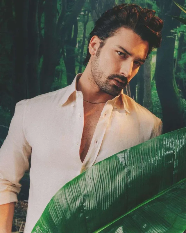 Onunla tərəf müqabili olacaq