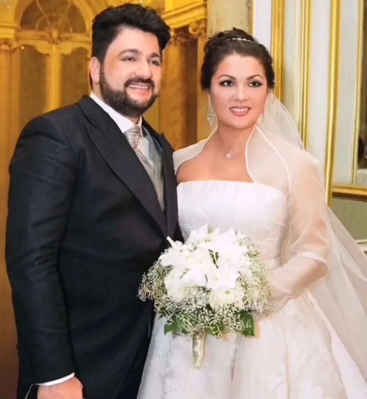 Xalq artistləri evliliklərinin 7-ci ilini qeyd etdi