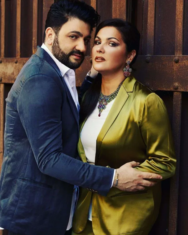 Xalq artistləri evliliklərinin 7-ci ilini qeyd etdi