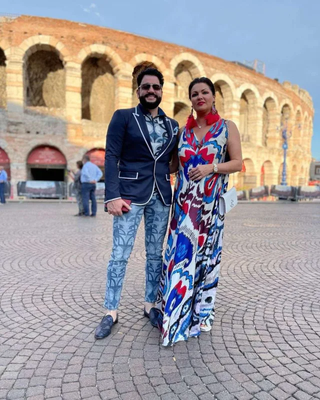 Xalq artistləri evliliklərinin 7-ci ilini qeyd etdi