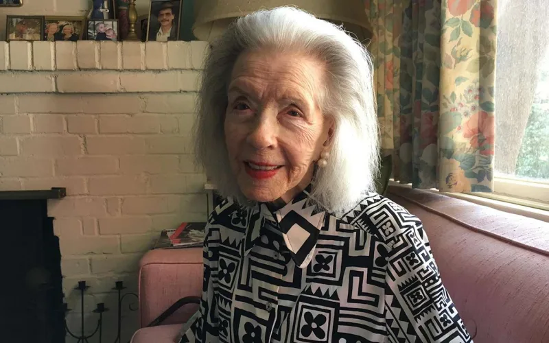 Əfsanəvi aktrisa vəfat etdi