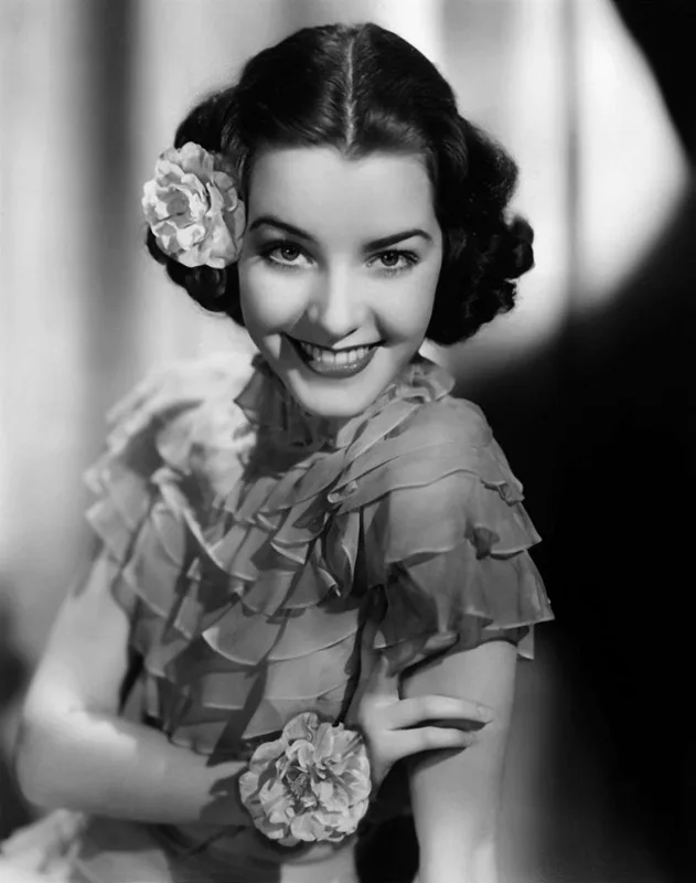 Əfsanəvi aktrisa vəfat etdi