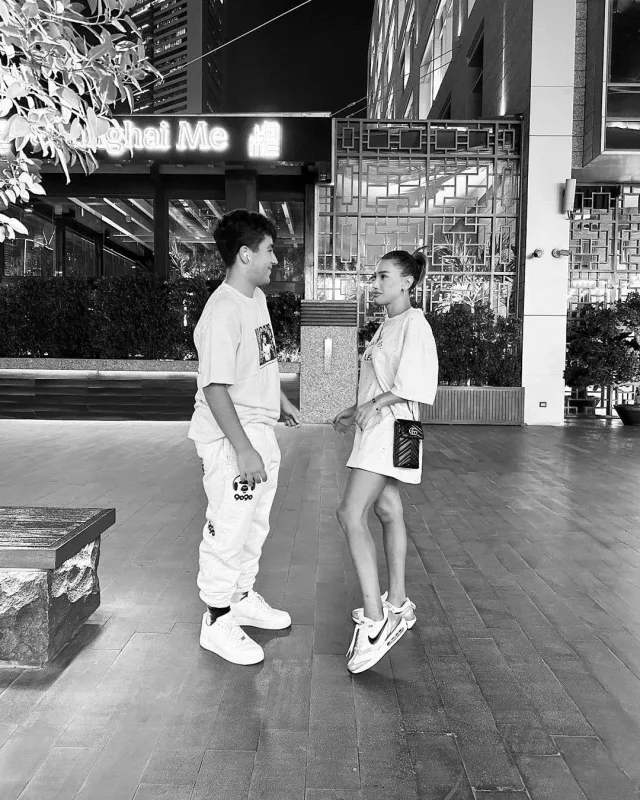 Röya oğlunu görmək üçün Dubaya getdi