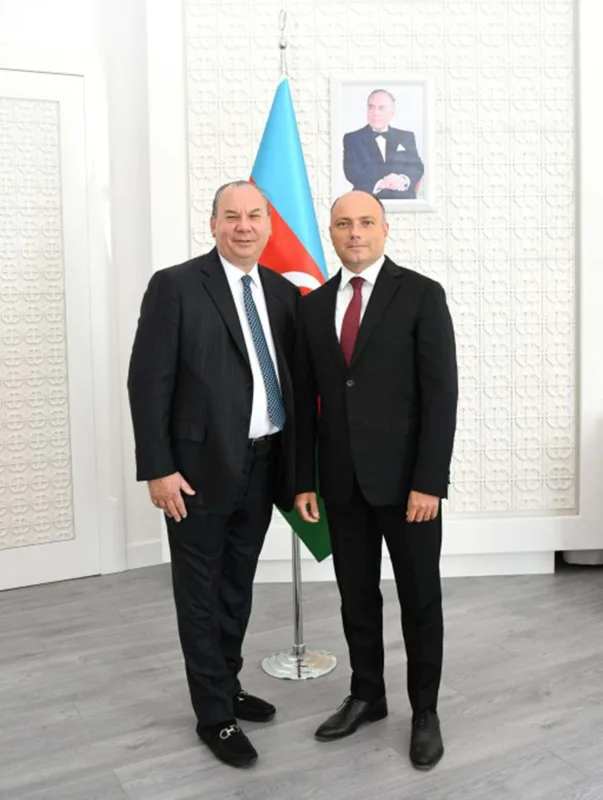 Mədəniyyət naziri Mark Şnayerlə görüşdü