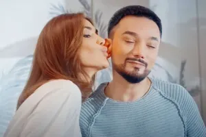 Faiq Ağayev Pərvinlə çəkdirdiyi klipi təqdim etdi