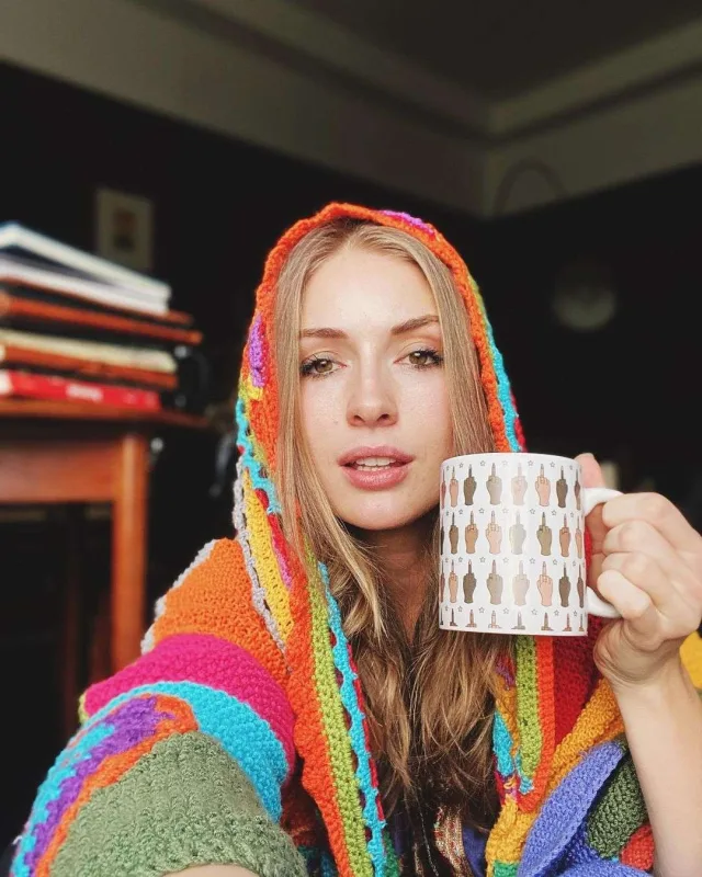 Ayrılıq səbəbini açıqladı