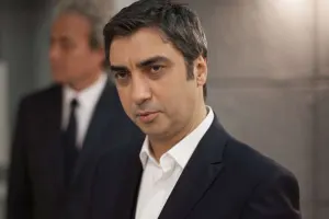 Necati “Kurtlar vadisi”nin qayıdışından danışdı