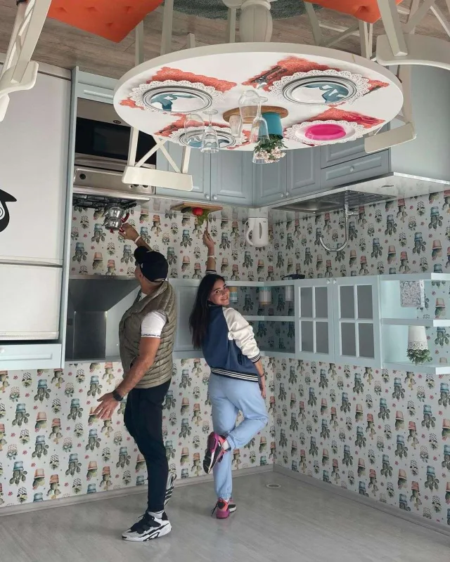 Miri Yusifdən ailə səyahəti...