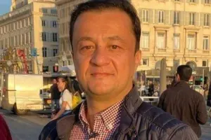 Tanınmış aparıcının anası evində ölü tapıldı