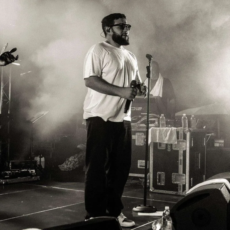 “Bizdən əl çəkin!” - Tənqidlərə cavab