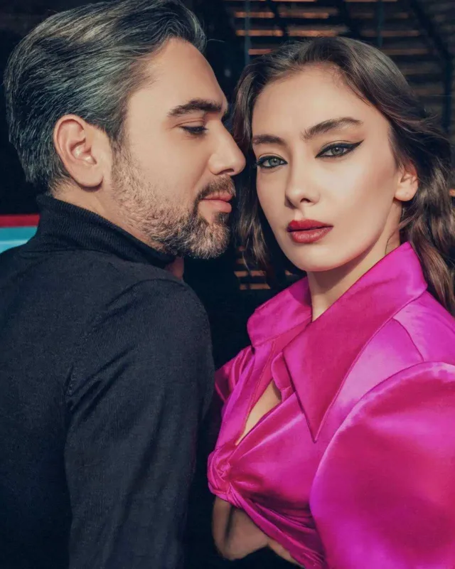 Neslihanla Kadirdən iddialı pozalar