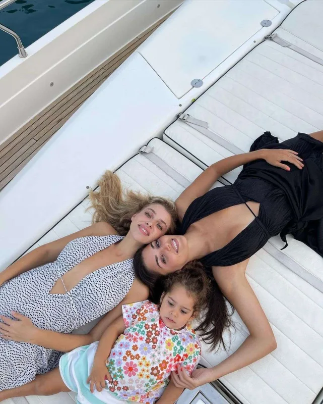 3 yaşlı bacısı qızı xərçəngdən müalicə olunur