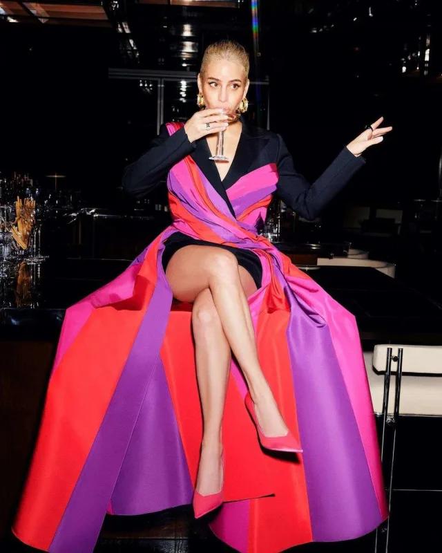 Məşhur jurnal üçün kamera qarşısına keçdilər