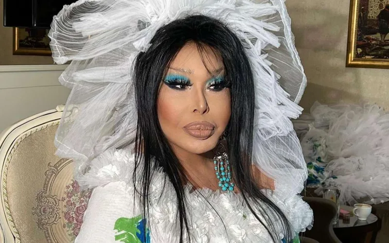 Həyatından bəhs edən film üçün razılaşma imzaladı