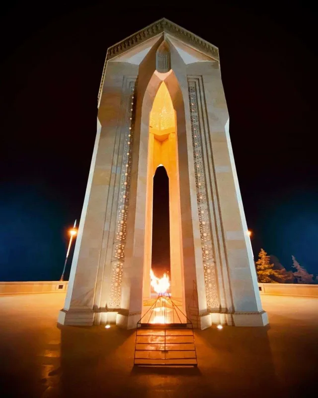 Van Dammın oğlundan Azərbaycana dəstək!