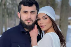 Aysunla Eşqin arasında nə baş verir?