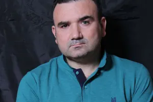 Tanınmış aktyora ağır itki