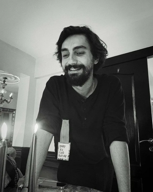 Serenay və sevgilisi ayrıldı