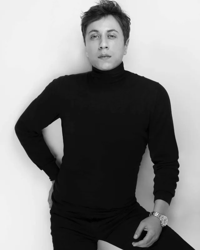 Anarın nömrəsini yaydılar