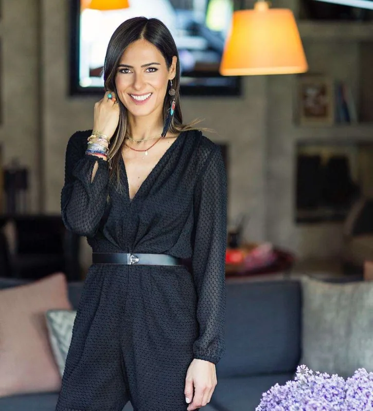 Birce ilə yox, rəfiqəsiylə sevgilidir!