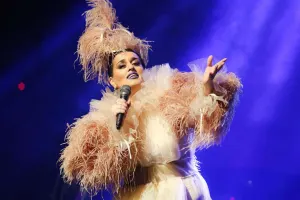 “Küsülü olduqlarım məndən üzr istəyirlər”