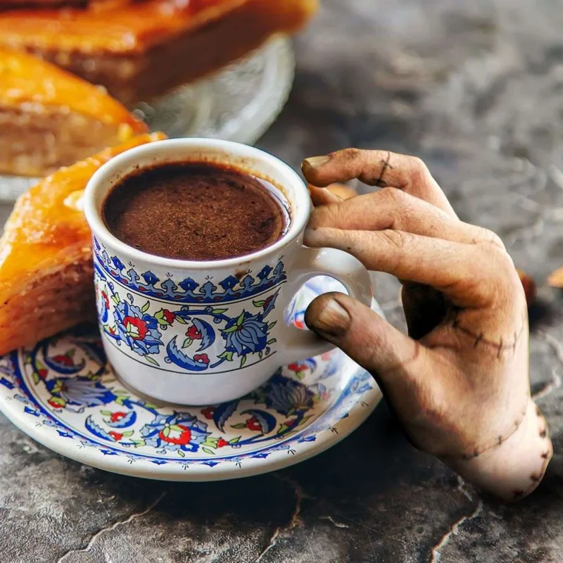 “Wednesday”dəki əl Türkiyədə olarsa...