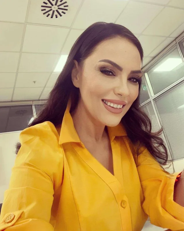 Ərdoğanı təhqir edən müğənninin həbsi istənilir