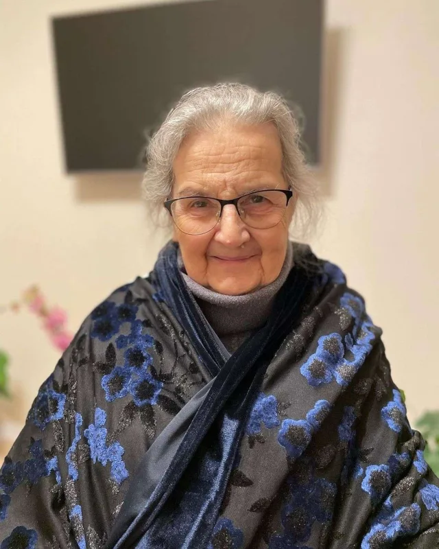 Xalidə nənə xəstəxanaya yerləşdirildi