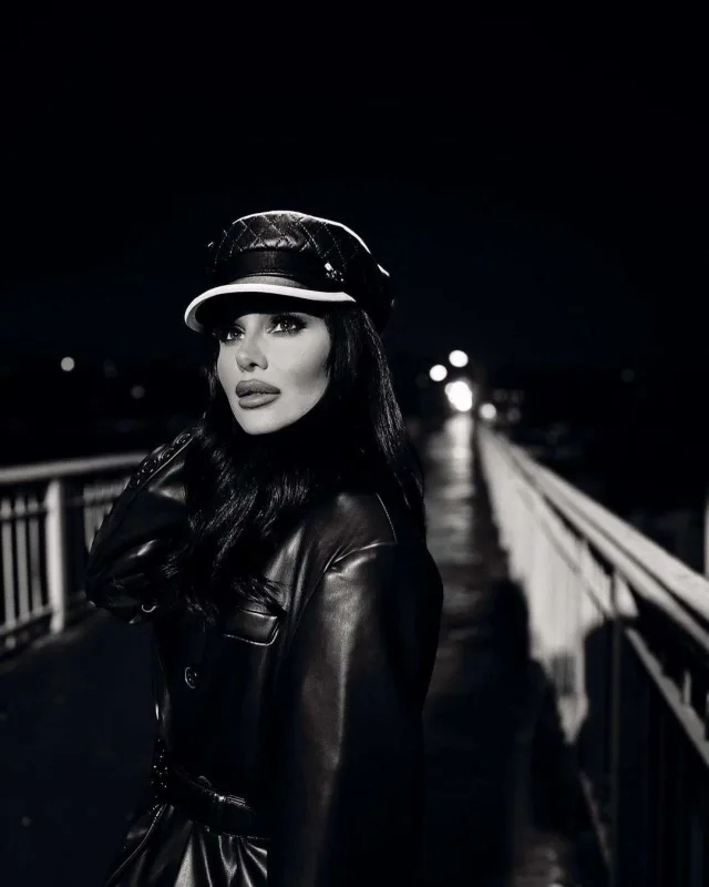 Güneldən yeni fotolar