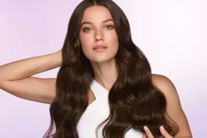 Ekranda özünü bəyənmədiyi üçün ağlayırmış