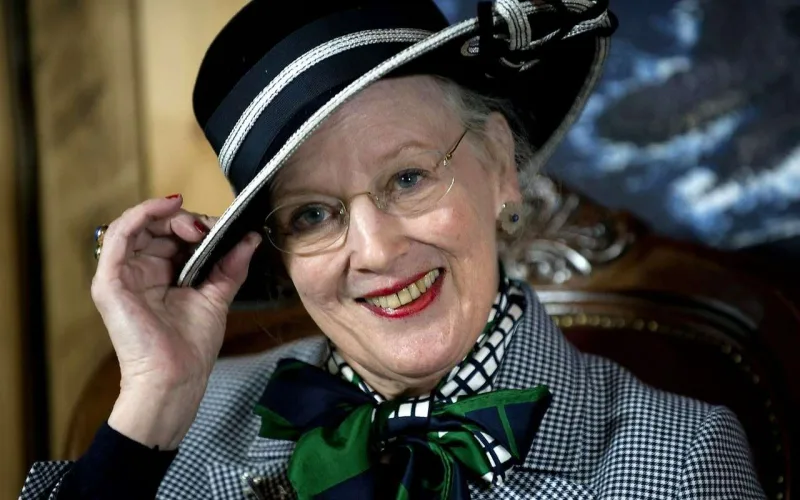 Danimarka kraliçası korona oldu