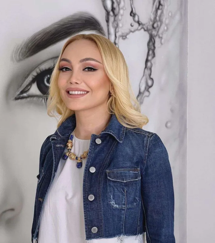 “Dərin düşünən bu dünyaya insan gətirməz”